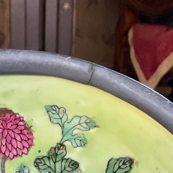 Japan Porcelain Metal Encased Bowl 8” Painted Hong Kong Pink Floral & Green Vtg - Picture 7 of 7